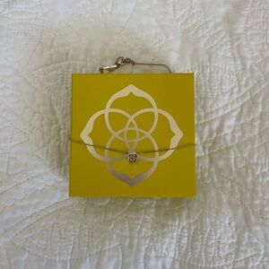 Kendra Scott necklace - gold